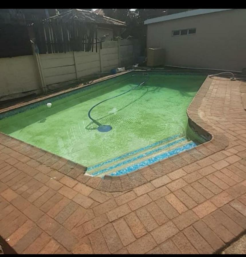 104 Oliver Lea Drive Otel Durban Dış mekan fotoğraf
